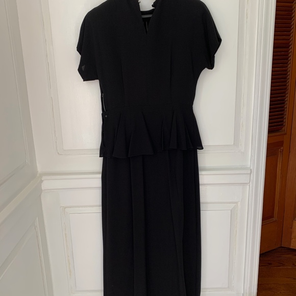 Dress - Picture 7 of 7